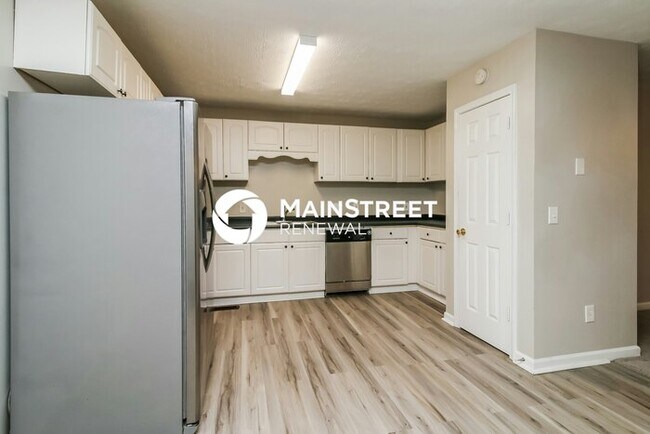 Building Photo - 3 Bedroom Pet-Friendly Home in MONROE, GA with Main Street Renewal