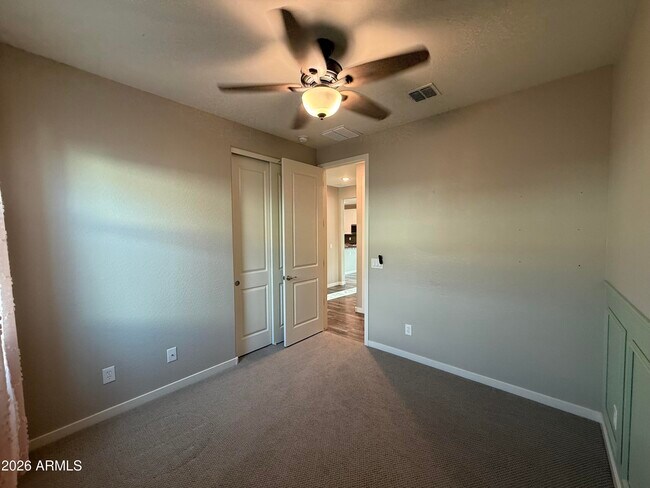 Building Photo - 9458 Thatcher Ave