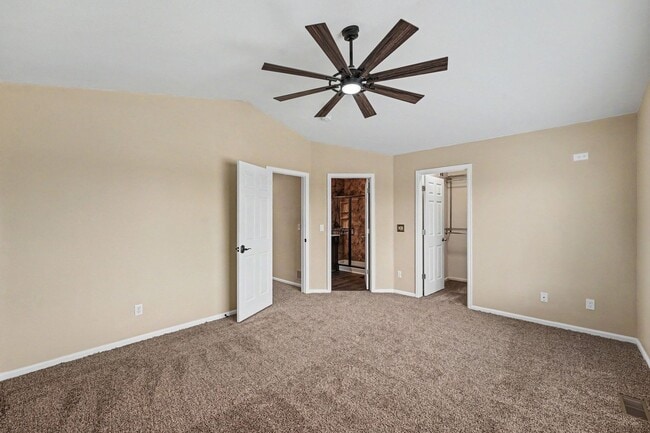 Building Photo - Fantastic Home in the Desirable Sterling Hills Neighborhood