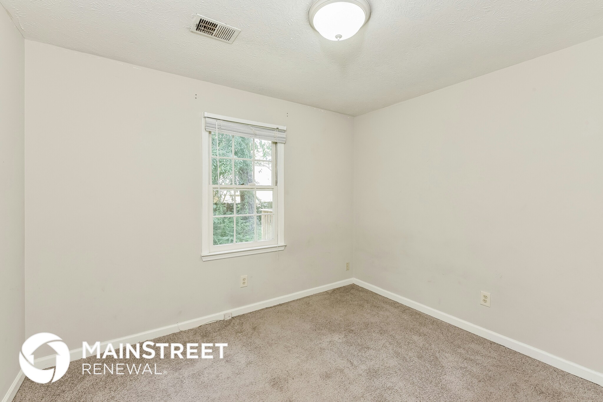 Building Photo - 2070 Corners Cir