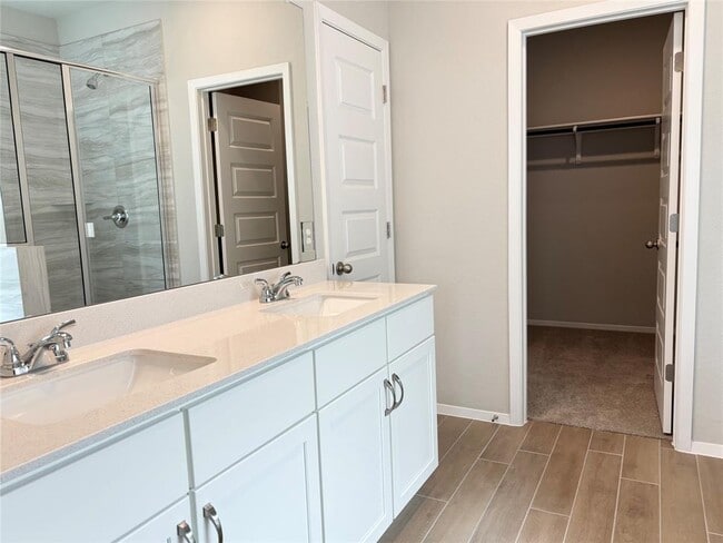 Building Photo - 11624 Comano Dr