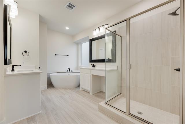 Building Photo - 9013 Wyndemere Ln