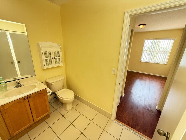 Building Photo - 5074 Massy Dr