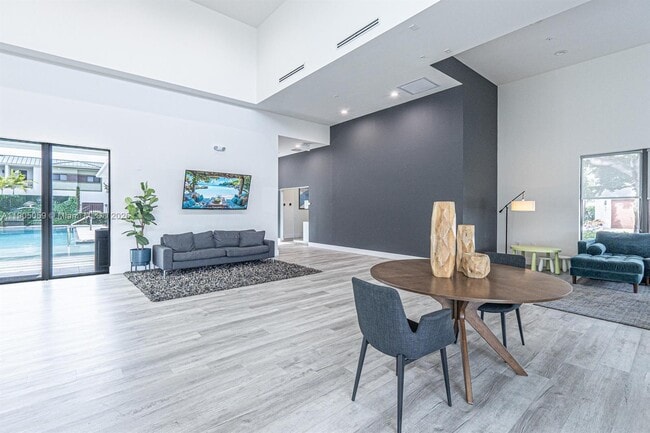 Building Photo - 813 NW 45th Terrace