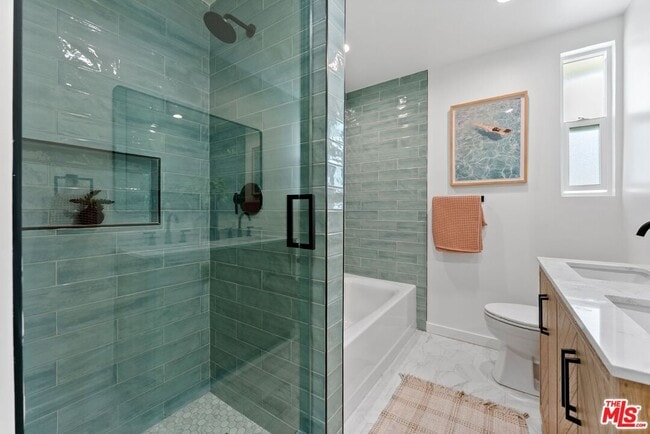 Building Photo - 5192 Orange Pl