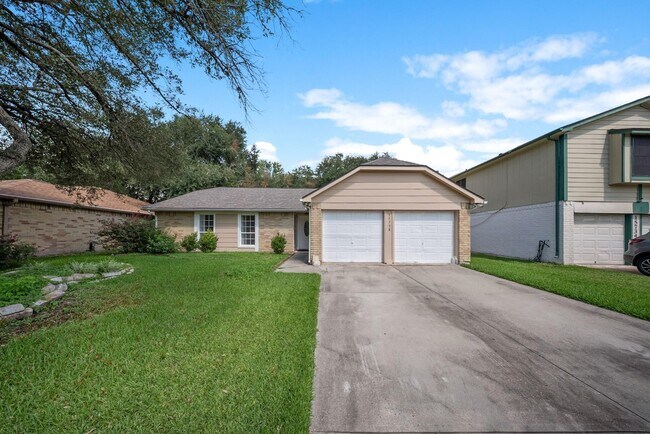 Primary Photo - 15738 Tammany Ln