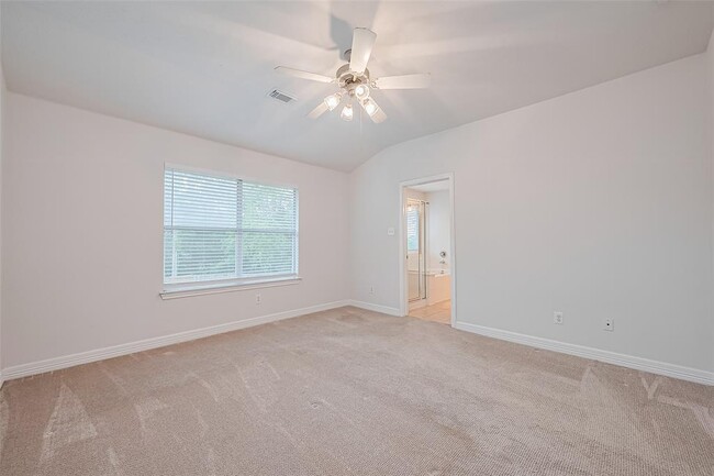 Building Photo - 119 Gallery Cove Ct