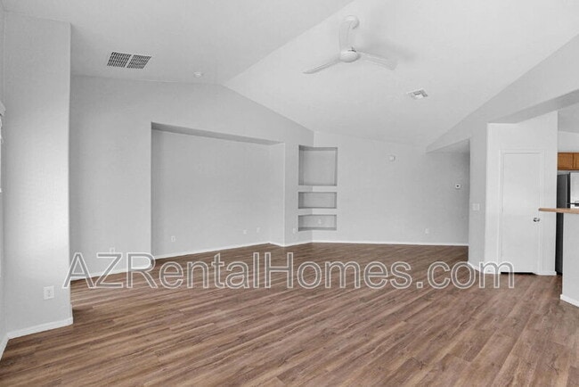 Building Photo - 11187 W Tonto St