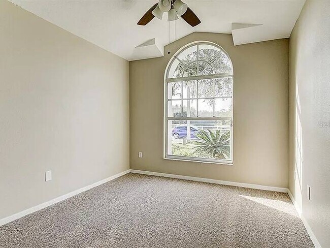 Building Photo - 7692 Stonebrook Cir