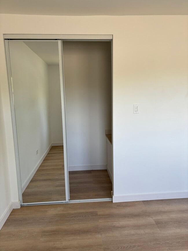 Building Photo - 1650 Division St