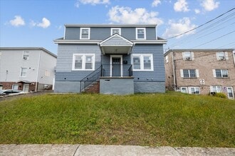 Building Photo - 85 Avery St