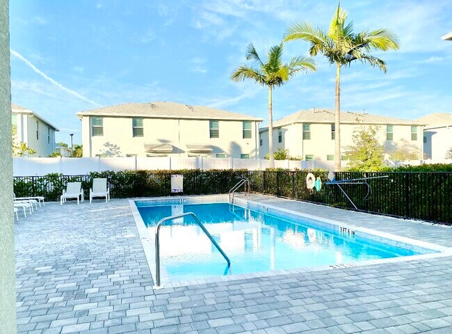 Building Photo - 206 Osprey Preserve Blvd