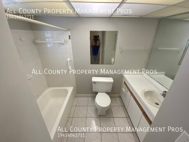 Building Photo - 4511 3rd St Cir W