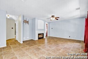 Building Photo - 1007 Cat Mesa