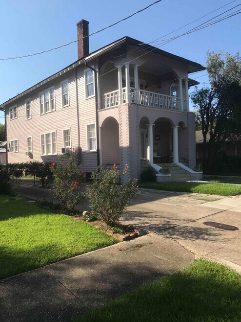 Building Photo - 1626 Fern St