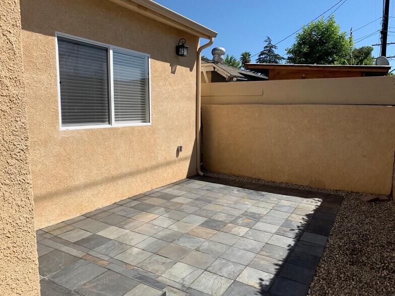 Building Photo - 15038 Friar St