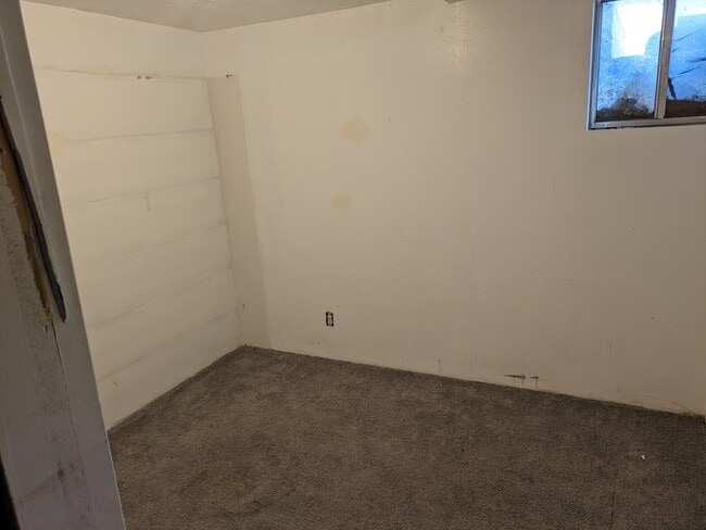 Building Photo - 129 N Johnson Ave