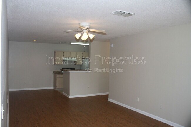 Building Photo - 4356 S Kirkman Rd