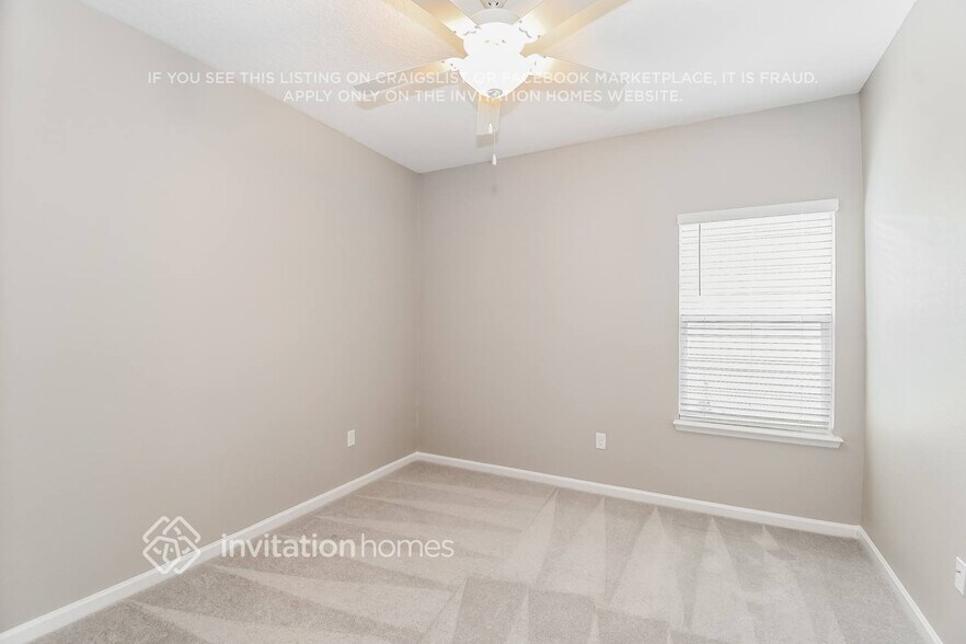Building Photo - 10009 Lemon Grass Ln