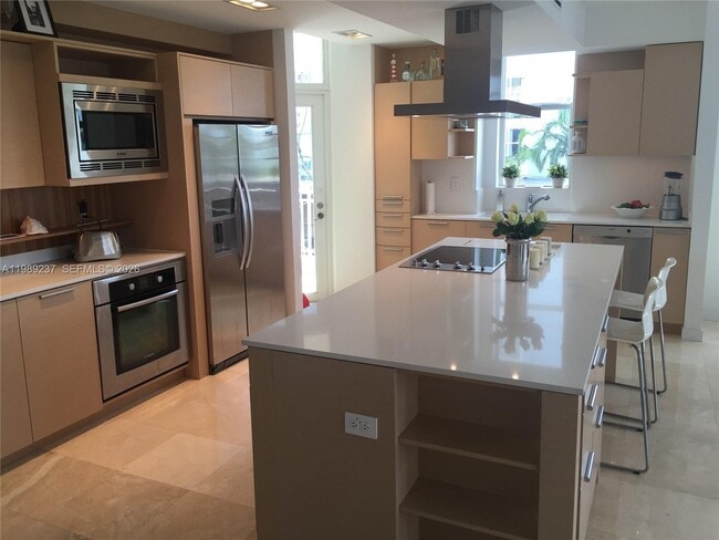 Building Photo - 1 Century Ln