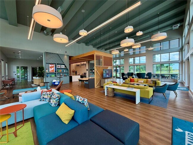 Building Photo - 11880 Little River Way