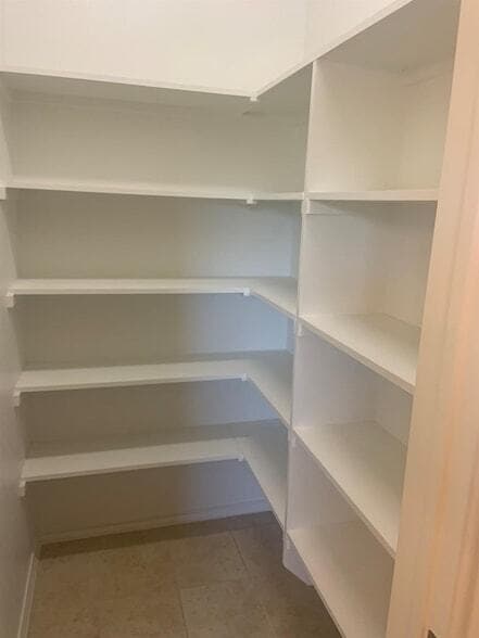 Building Photo - 9933 Beaver Dam Ln