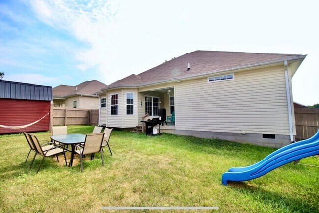 Building Photo - Awesome Home Great Location for Rent