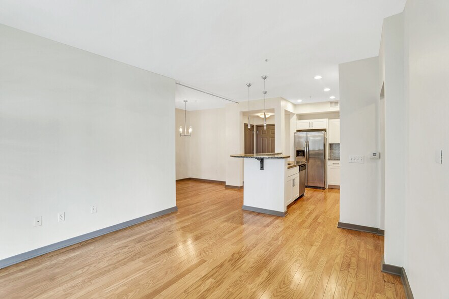 Building Photo - 390 17th St NW