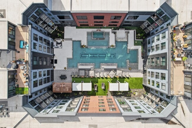 Building Photo - SoHo Apartments