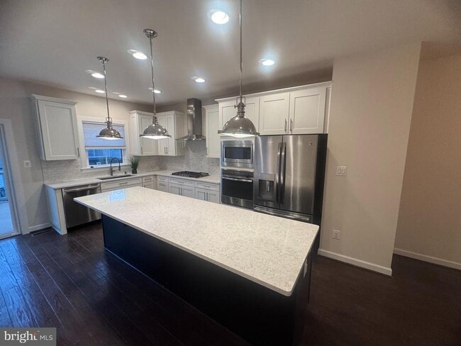 Building Photo - 3165 Virginia Bluebell Ct