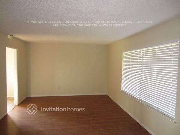 Building Photo - 2141 E Bessant St