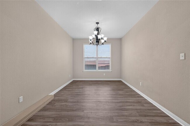 Building Photo - 4002 Remington Rd