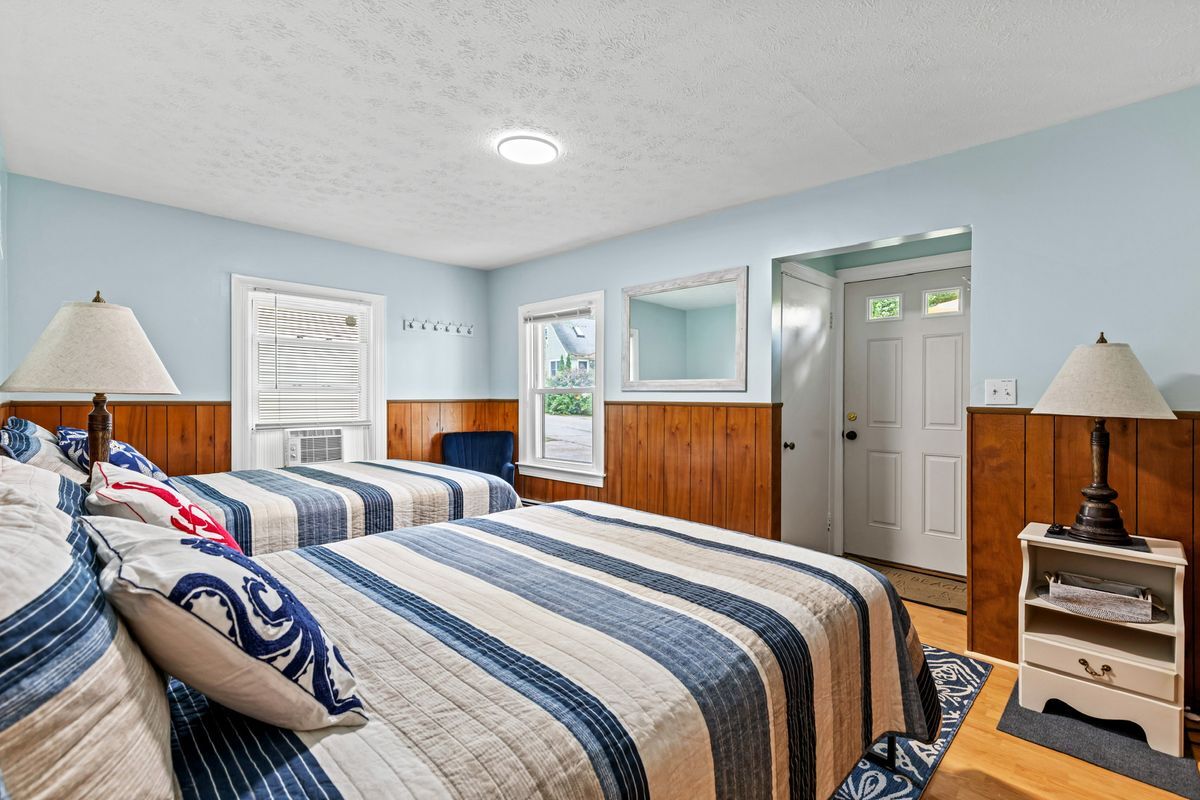 Building Photo - 31 Foote St