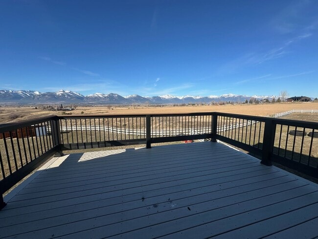 Building Photo - Brand New Custom Residence | 3 Bedroom, 2 Bath | Panoramic Bitterroot Valley Views | Private & Se...