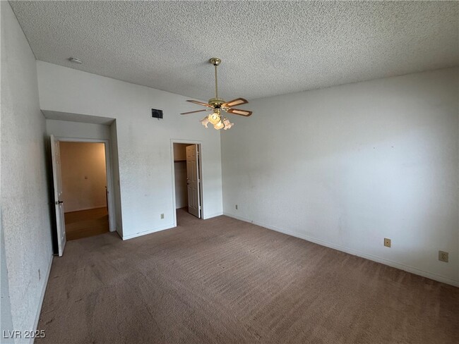 Building Photo - 6305 Crosswood Ave