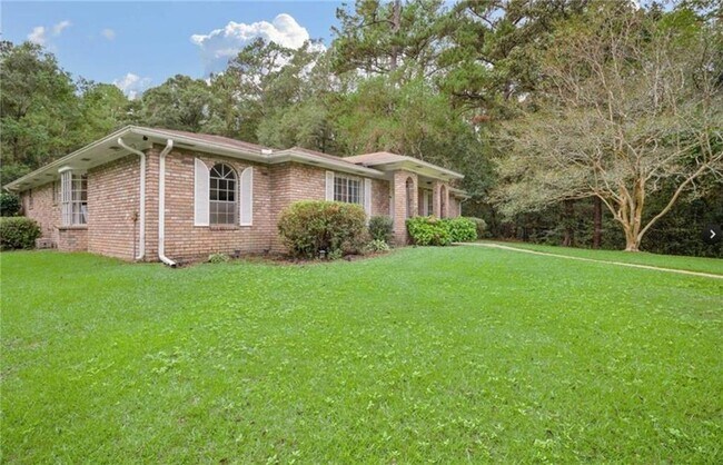 Building Photo - 7807 Yorkhaven Rd