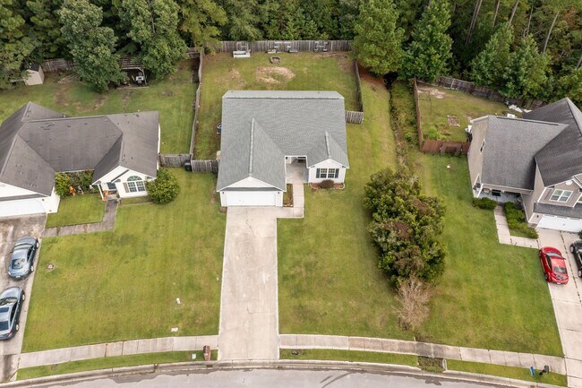 Building Photo - Welcome to Aragona Village!