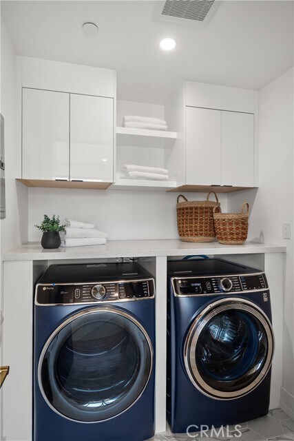 Building Photo - 14519 Greenleaf St