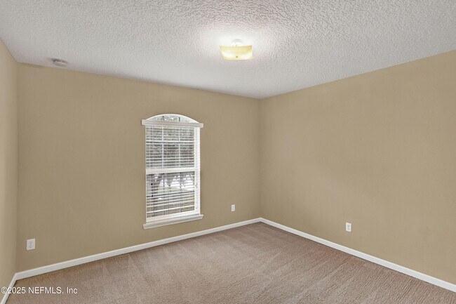 Building Photo - 12214 Sweet Branch Ct