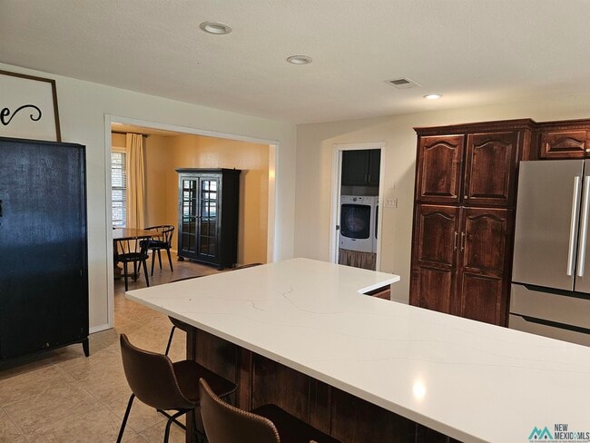 Building Photo - 1817 Fairway Terrace