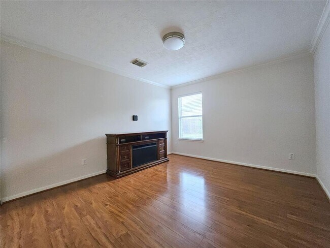 Building Photo - 24402 Cornell Park Ln