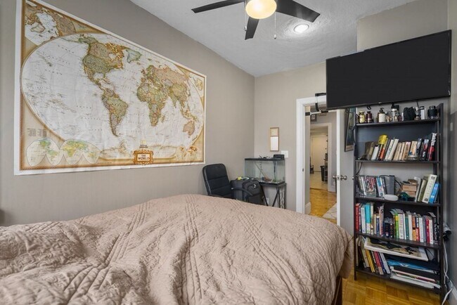Building Photo - Modern unit with great location in heart of Allston available 9/1/26