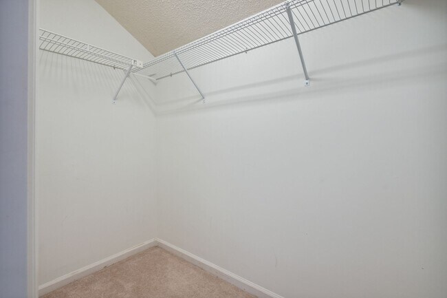Building Photo - 128 Shady Spring Pl