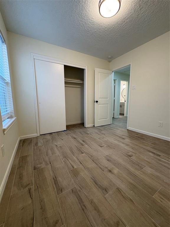 Building Photo - 18251 River Sage Dr