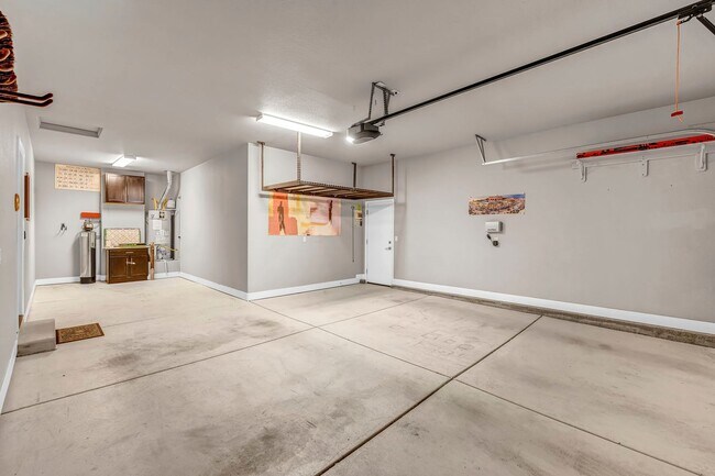 Building Photo - 2722 Mylonite Dr