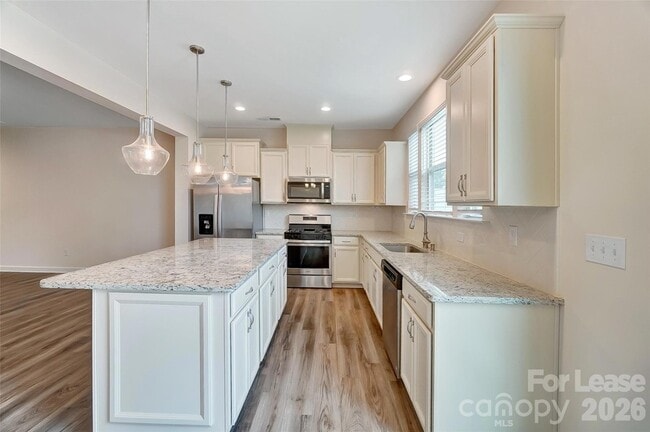 Building Photo - 5822 Clan MacLaine Dr