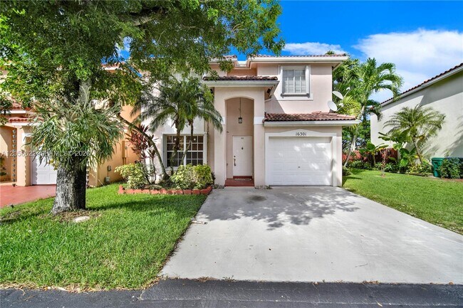 Building Photo - 16301 SW 100th Terrace