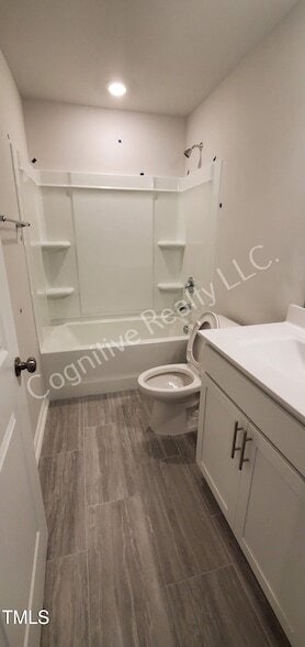 Building Photo - 1426 Rosepine Drive