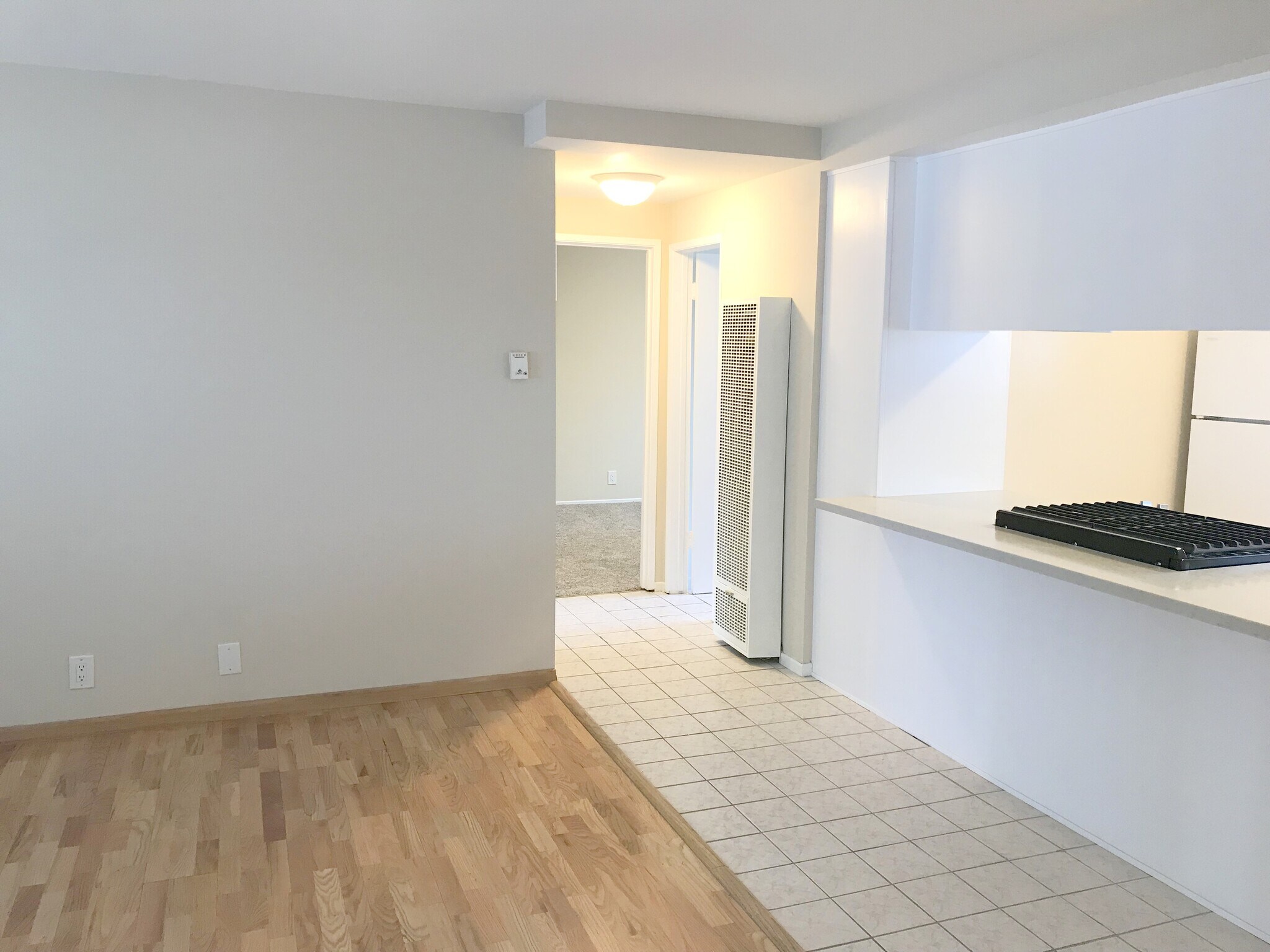 Building Photo - 1126 Cypress Ave