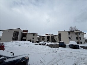 Building Photo - 397 Village Blvd N